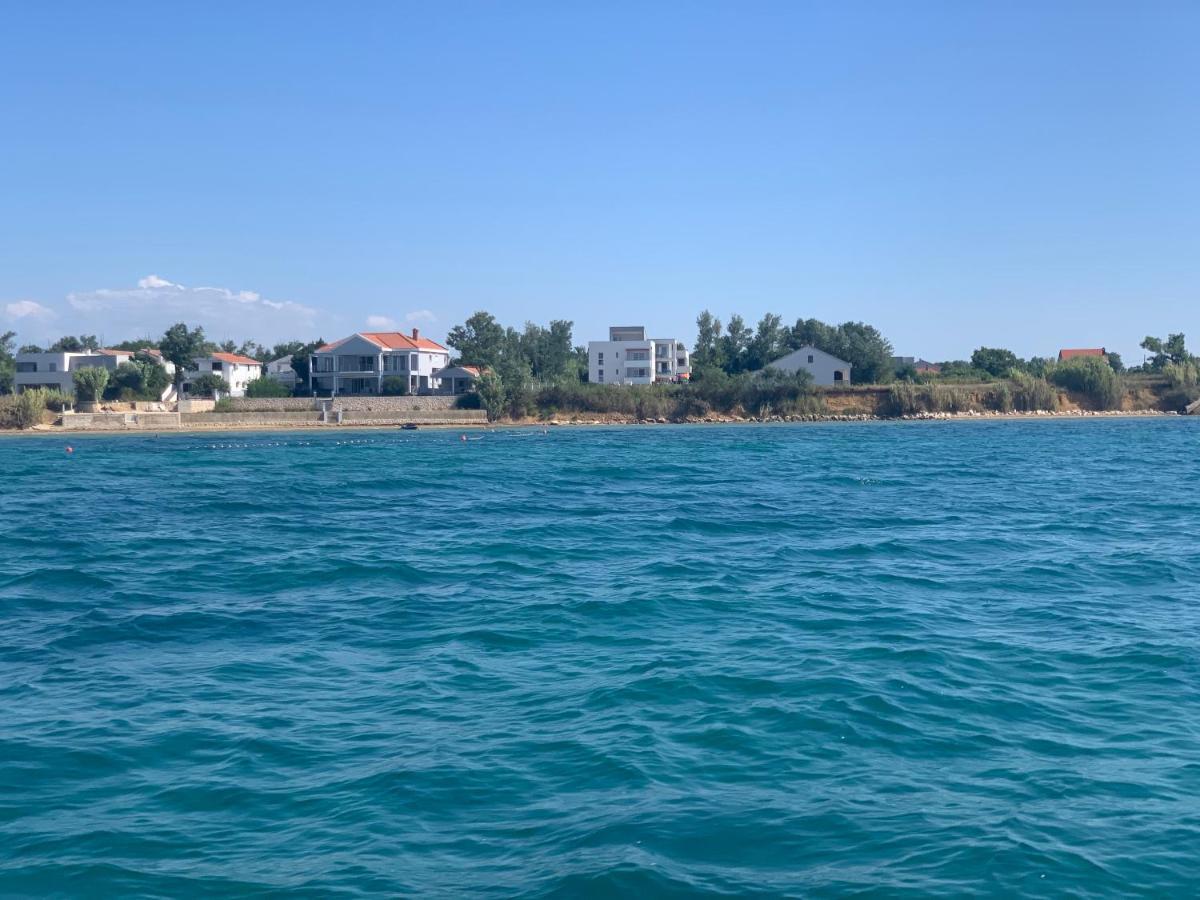 פריבלאקה Aparthotel Dalmacija מראה חיצוני תמונה