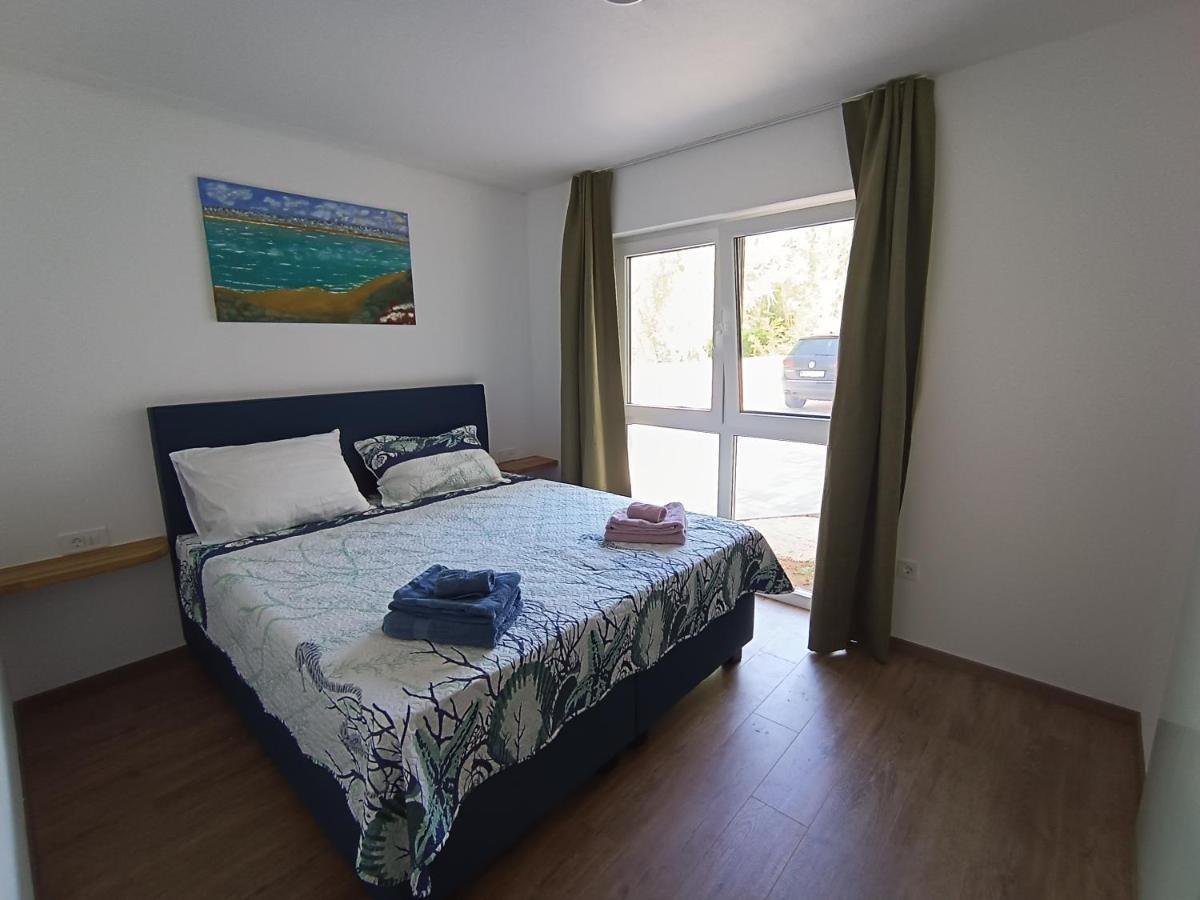 פריבלאקה Aparthotel Dalmacija מראה חיצוני תמונה